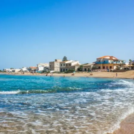 Villetta Con Vasca Idromassaggio Tra Punta Secca E Marina Di Ragusa Panzió *